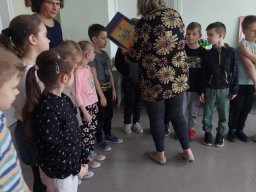 b_1024_768_0_00_images_2023_2024_KAWA_Pasowanie_czytelnik_431059469_866272808634002_1184381493217004698_n